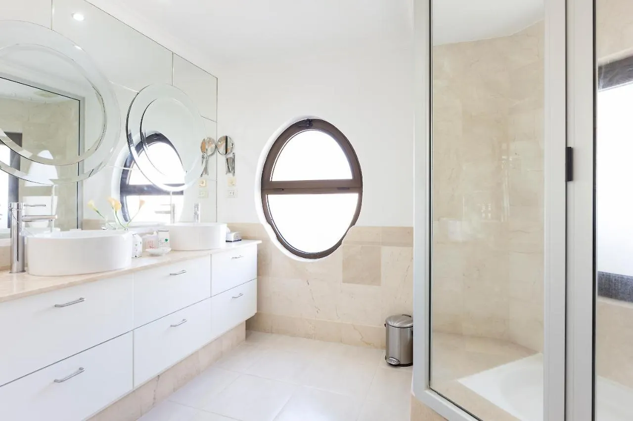 Atlas Suites Tenerife By Enjoyahome Arona  Los Cristianos (Tenerife)