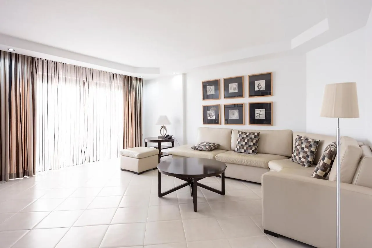 Atlas Suites Tenerife Los Cristianos  4*, Los Cristianos (Tenerife)