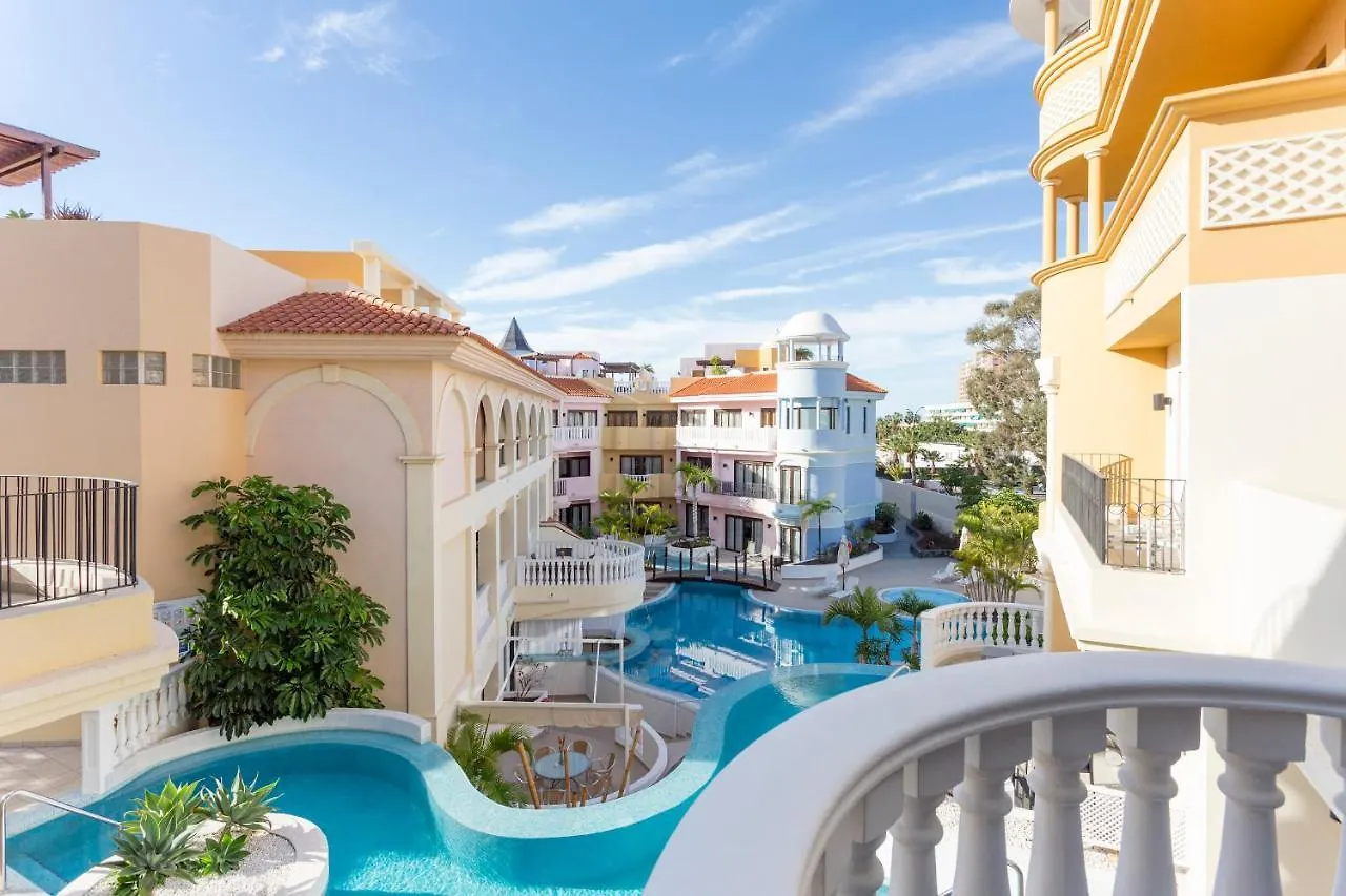 Atlas Suites Tenerife Los Cristianos  España